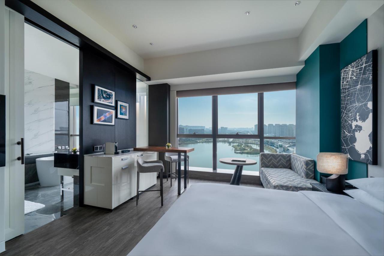 Hyatt Centric Lakeside Ningbo Exterior photo
